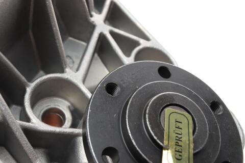 Помпа води Skoda Fabia 1.4 99-03 Помпа води Skoda Fabia 1.4 99-03