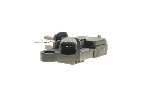 Реле генератора (14.5V) Citroen Berlingo/C4/JumpyFiat Ducato/Scudo/Peugeot Partner 99- (HÜCO)