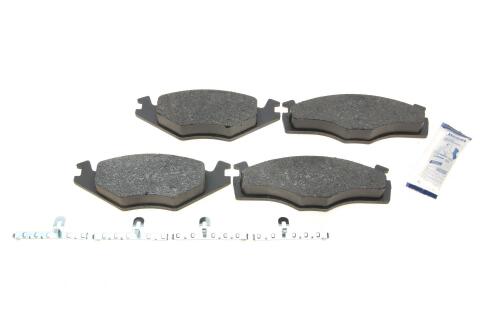 Колодки тормозные (передние) Seat Cordoba/Ibiza/Toledo 93-02/VW Caddy/Passat B2-B4 79-92/Golf 74-99