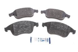 Тормозные колодки (передние) Renault Megane III/Laguna III/Scenic III 08-/Clio 13- (WVA 24710/24826) Тормозные колодки (передние) Renault Megane III/Laguna III/Scenic III 08-/Clio 13- (WVA 24710/24826)