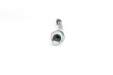 Шланг гальмівний (передній) Audi A4/A6/VW Passat 1.6-4.2 94- (L=310mm) Шланг гальмівний (передній) Audi A4/A6/VW Passat 1.6-4.2 94- (L=310mm)