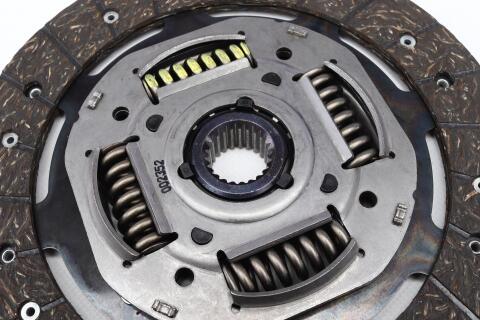 Комплект зчеплення Ford Connect 1.8TDCI 02-13 (d=235mm)