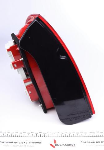 Ліхтар задній VW Passat (B5) 00-05 (R) (08391) Ліхтар задній VW Passat (B5) 00-05 (R) (08391)