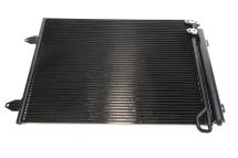 Радіатор кондиціонера VW Passat 05-14/CC 2.0TDI 11-16 (439x577x16) Радіатор кондиціонера VW Passat 05-14/CC 2.0TDI 11-16 (439x577x16)