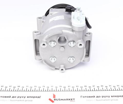 Компресор кондиціонера Ford Fiesta 1.4/1.6 TDCi 08- Компресор кондиціонера Ford Fiesta 1.4/1.6 TDCi 08-
