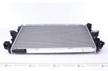 Радиатор охлаждения двигателя T5 1.9TDI/2.0i/3.2i 03-gt; (+/-AC) (710x470x32) Радиатор охлаждения двигателя T5 1.9TDI/2.0i/3.2i 03-gt; (+/-AC) (710x470x32)