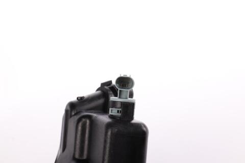 Расширительный бачок BMW 3 (E90) 1.6-3.5 i 04-11 Расширительный бачок BMW 3 (E90) 1.6-3.5 i 04-11