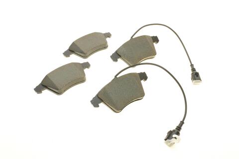 Колодки тормозные (передние) VW Touareg 02-10 (+датчики) Колодки тормозные (передние) VW Touareg 02-10 (+датчики)