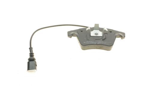 Колодки тормозные (передние) VW Touareg 02-10 (+датчики) Колодки тормозные (передние) VW Touareg 02-10 (+датчики)