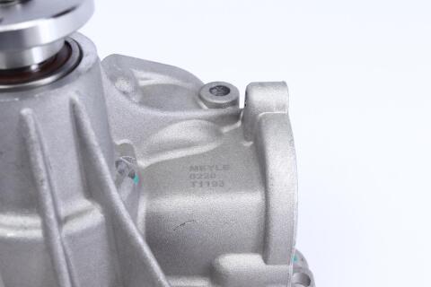 Помпа води MB E-class (W124)/S-class (C140/W140/W124)/SL-class (R129) 4.2/5.0 89-01 Помпа води MB E-class (W124)/S-class (C140/W140/W124)/SL-class (R129) 4.2/5.0 89-01