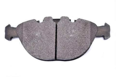 Колодки тормозные (передние) BMW X5 (E53) 00-06 Колодки тормозные (передние) BMW X5 (E53) 00-06