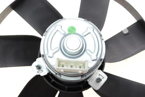 Вентилятор охолодження двигуна VW Caddy II/Golf II-III/Passat/Polo 1.4D-2.0 88-02