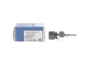 Датчик увімкнення заднього ходу VW T3/T4 -03/Caddy II 95-04