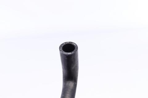 Патрубок радіатора Audi A3/Skoda Octavia I/VW Bora/Golf IV 1.6-2.0 96-13 Патрубок радіатора Audi A3/Skoda Octavia I/VW Bora/Golf IV 1.6-2.0 96-13
