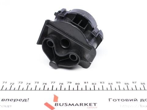 Клапан вентиляції картера BMW 3 (E46)/5 (E60/E61)/7 (E65/E66/E67) 2.5-3.0D 02-10 (сапун) Клапан вентиляції картера BMW 3 (E46)/5 (E60/E61)/7 (E65/E66/E67) 2.5-3.0D 02-10 (сапун)