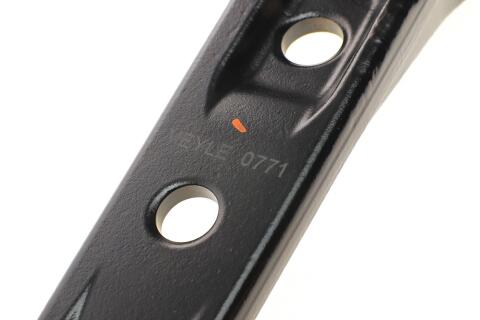 Рычаг подвески (передний/снизу/сзади) (R) BMW 5 (F10/F07/F11) 6 (F06/F12/F13) 10-18 Рычаг подвески (передний/снизу/сзади) (R) BMW 5 (F10/F07/F11) 6 (F06/F12/F13) 10-18