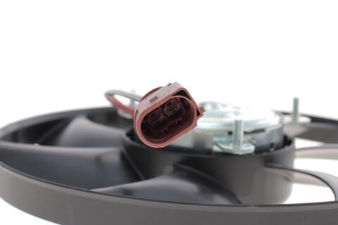 Вентилятор радіатора (електричний) Audi A3/Skoda Octavia/VW Caddy/Golf V/VI/Passat 1.2-3.6 03-