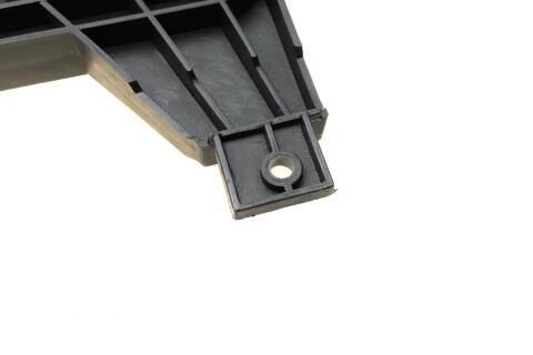 Вентилятор радіатора Renault Logan/Sandero 1.4/1.6 07- (з дифузором)