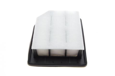 Фільтр повітряний Suzuki SX4 1.6 DDIS 13-/Vitara 15-