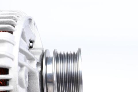 Генератор MB S-class (W140) 300D/Sprinter/Vario 208-212D/308-312D 96-10 (12V/115A)