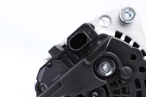 Генератор Audi A3/Skoda Fabia/Octavia/VW Caddy/Golf/Passat/T5 1.9TDI/2.0TDI 04-17 (12V/110A) Генератор Audi A3/Skoda Fabia/Octavia/VW Caddy/Golf/Passat/T5 1.9TDI/2.0TDI 04-17 (12V/110A)