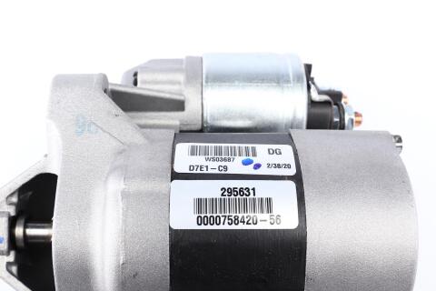 Стартер Renault Clio/Kangoo/Laguna/Megane 1.9D 96-/Dacia Logan/Sandero 1.2 06- (0.7kw) (z=9) Стартер Renault Clio/Kangoo/Laguna/Megane 1.9D 96-/Dacia Logan/Sandero 1.2 06- (0.7kw) (z=9)