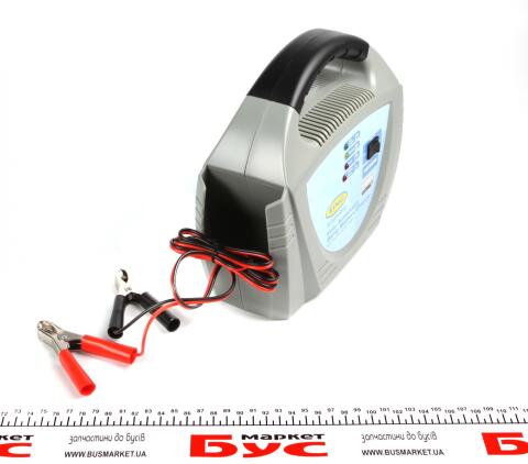 Зарядний пристрій (12v-8A) (функція швидкої зарядки/до 125Ah/до 2.5l/ індикатори/ергономічний дизайн) Зарядний пристрій (12v-8A) (функція швидкої зарядки/до 125Ah/до 2.5l/ індикатори/ергономічний дизайн)