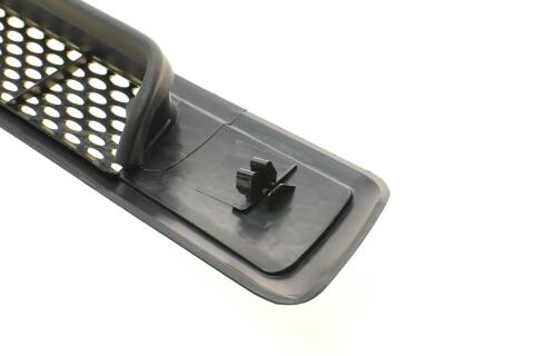 Решітка капоту MB Sprinter 901-904 CDI 03- Решітка капоту MB Sprinter 901-904 CDI 03-