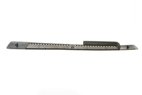 Решітка капоту MB Sprinter 901-904 CDI 03- Решітка капоту MB Sprinter 901-904 CDI 03-