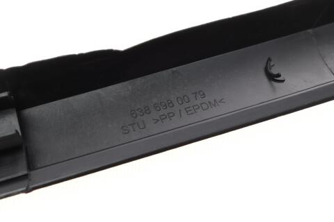 Накладка скла лобового MB Vito (W638) 96-03 (L)