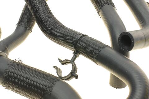 Патрубок системи охолодження Renault Master 2.3dCi 10-