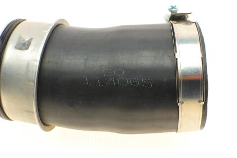 Патрубок інтеркулера VW Passat/ Tiguan/ 1.8-2.0 TFSI 04- Патрубок інтеркулера VW Passat/ Tiguan/ 1.8-2.0 TFSI 04-