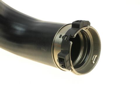 Патрубок інтеркулера (L) VW Crafter (30-35) 2.0TDI 10-16 Патрубок інтеркулера (L) VW Crafter (30-35) 2.0TDI 10-16