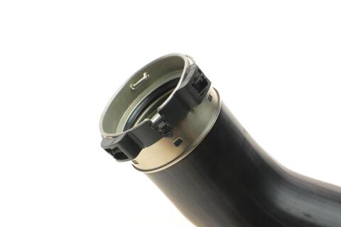 Патрубок інтеркулера (R) MB Vito (W447) 2.0CDI 14- Патрубок інтеркулера (R) MB Vito (W447) 2.0CDI 14-