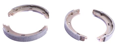 Колодки ручника MB (W124/W201/W210) 82- (164x20) Колодки ручника MB (W124/W201/W210) 82- (164x20)