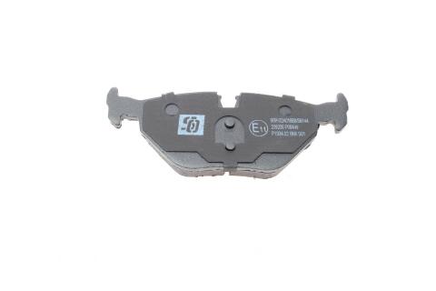 Колодки тормозные (задние) BMW 3 (E36/E46) 90-06/Z4 (E85) 02-09/Rover 75 99-05/Saab 9-5 97-09 Колодки тормозные (задние) BMW 3 (E36/E46) 90-06/Z4 (E85) 02-09/Rover 75 99-05/Saab 9-5 97-09