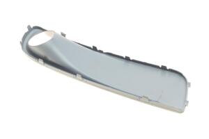 Вставка бампера (под противотуманку) VW T5 03-10 (L)