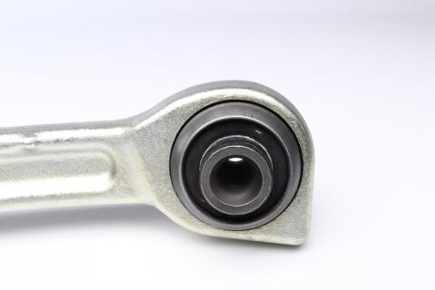 Важіль підвіски (передній/знизу) (L) MB S-class (W221)