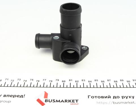 Фланець системи охолодження Audi A4/A6 1.9-2.5 TDI 94-05/ VW Passat 1.9-2.5TDI 96-00 Фланець системи охолодження Audi A4/A6 1.9-2.5 TDI 94-05/ VW Passat 1.9-2.5TDI 96-00