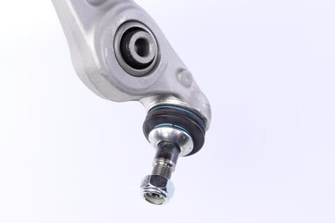 Рычаг подвески (передний/снизу/сзади) (L) BMW 5 (F10/F11)/6 (F12/F13) 2.0-4.4 09- Рычаг подвески (передний/снизу/сзади) (L) BMW 5 (F10/F11)/6 (F12/F13) 2.0-4.4 09-
