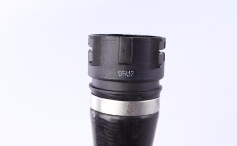 Патрубок радіатора BMW 5 (E60)/ 5 (E61)/ 6 (E63)/ 6 (E64)/7 (E65/E66/E67) 3.6-4.8 01-10