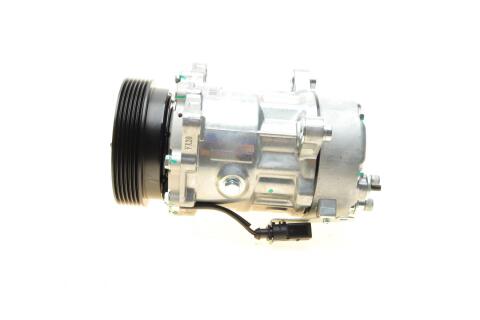 Компрессор кондиционера VW Caddy 95-15/T5 03-15/Golf 97-08