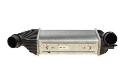 Радіатор інтеркулера Citroen Jumper/Fiat Scudo/Peugeot Expert 1.6/2.0/2.2D Multijet/HDi 06- Радіатор інтеркулера Citroen Jumper/Fiat Scudo/Peugeot Expert 1.6/2.0/2.2D Multijet/HDi 06-
