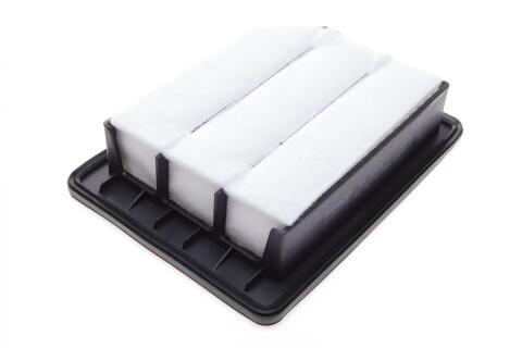 Фільтр повітряний Suzuki SX4 1.6 DDIS 13-/Vitara 15-