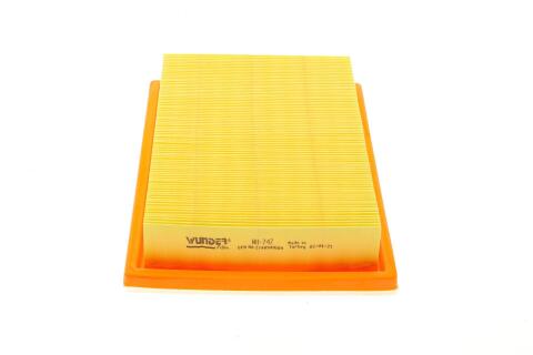 Фільтр повітряний MB E-class (W212)/C-class (W205) 1.6/2.0i 13-