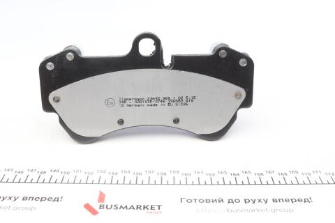 Колодки гальмівні (передні) Porsche Cayenne/VW Touareg 02-10 (Brembo) (з низьким продукуванням пилу)