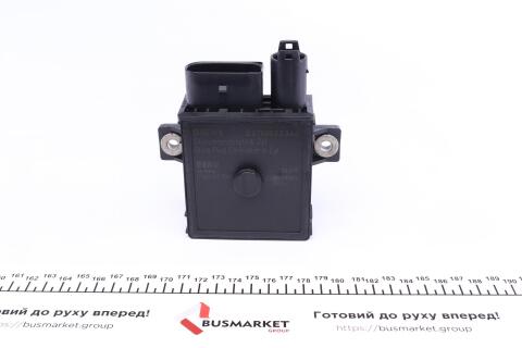 Реле свечей накаливания MB E-class (W211/S211) 3.2CDI 02-09 Реле свечей накаливания MB E-class (W211/S211) 3.2CDI 02-09