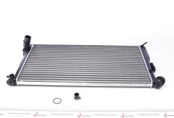 Радіатор охолодження Citroen Berlingo/Peugeot Partner 1.8D/1.9D 96- (МКПП/-AC) (670x377x24)