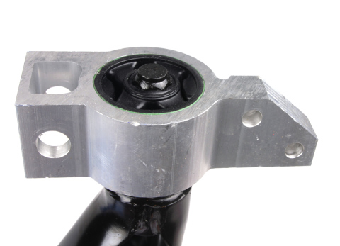 Рычаг подвески (передний/снизу) (L) Audi A3/Skoda Octavia/SuperB/Yeti/VW Caddy/Golf/Touran 03-15 Рычаг подвески (передний/снизу) (L) Audi A3/Skoda Octavia/SuperB/Yeti/VW Caddy/Golf/Touran 03-15