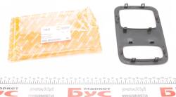 Накладка ручки двери (задняя/внутренняя) MB Sprinter/VW Crafter 06- (7405) Накладка ручки двери (задняя/внутренняя) MB Sprinter/VW Crafter 06- (7405)